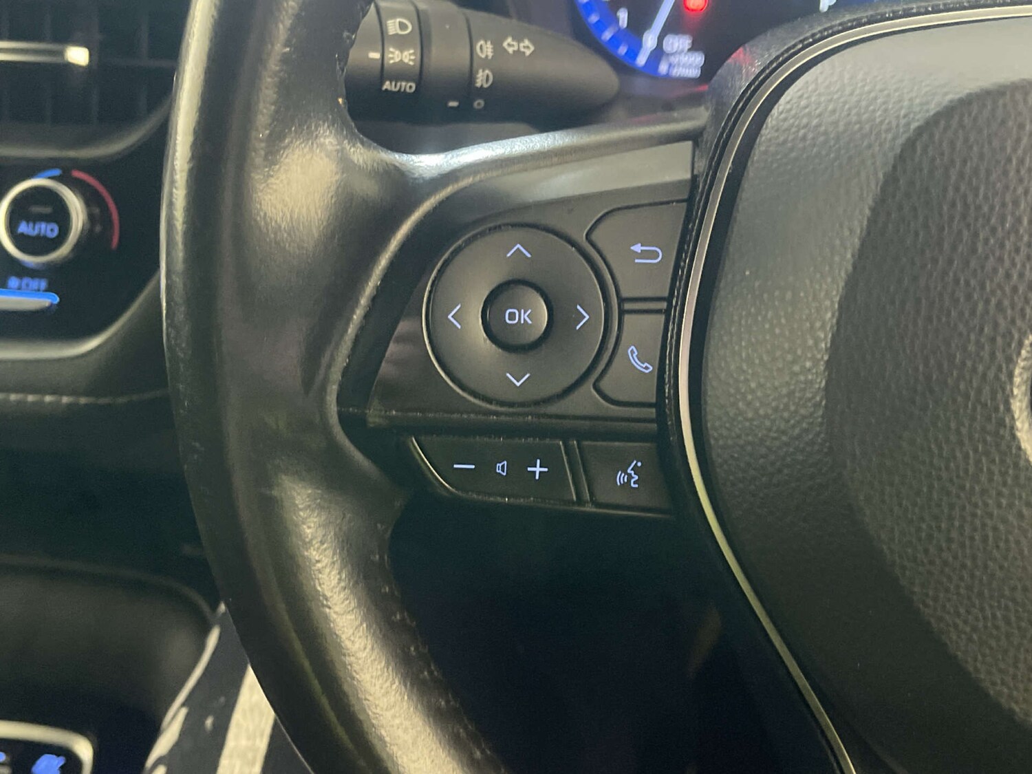 Used Toyota Corolla 2021 for sale - 77953301: Photo 17