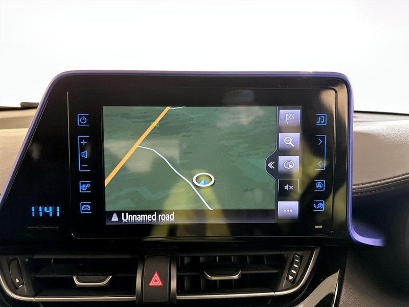 Used Toyota C-HR 2017 for sale - 76738821: Photo 21