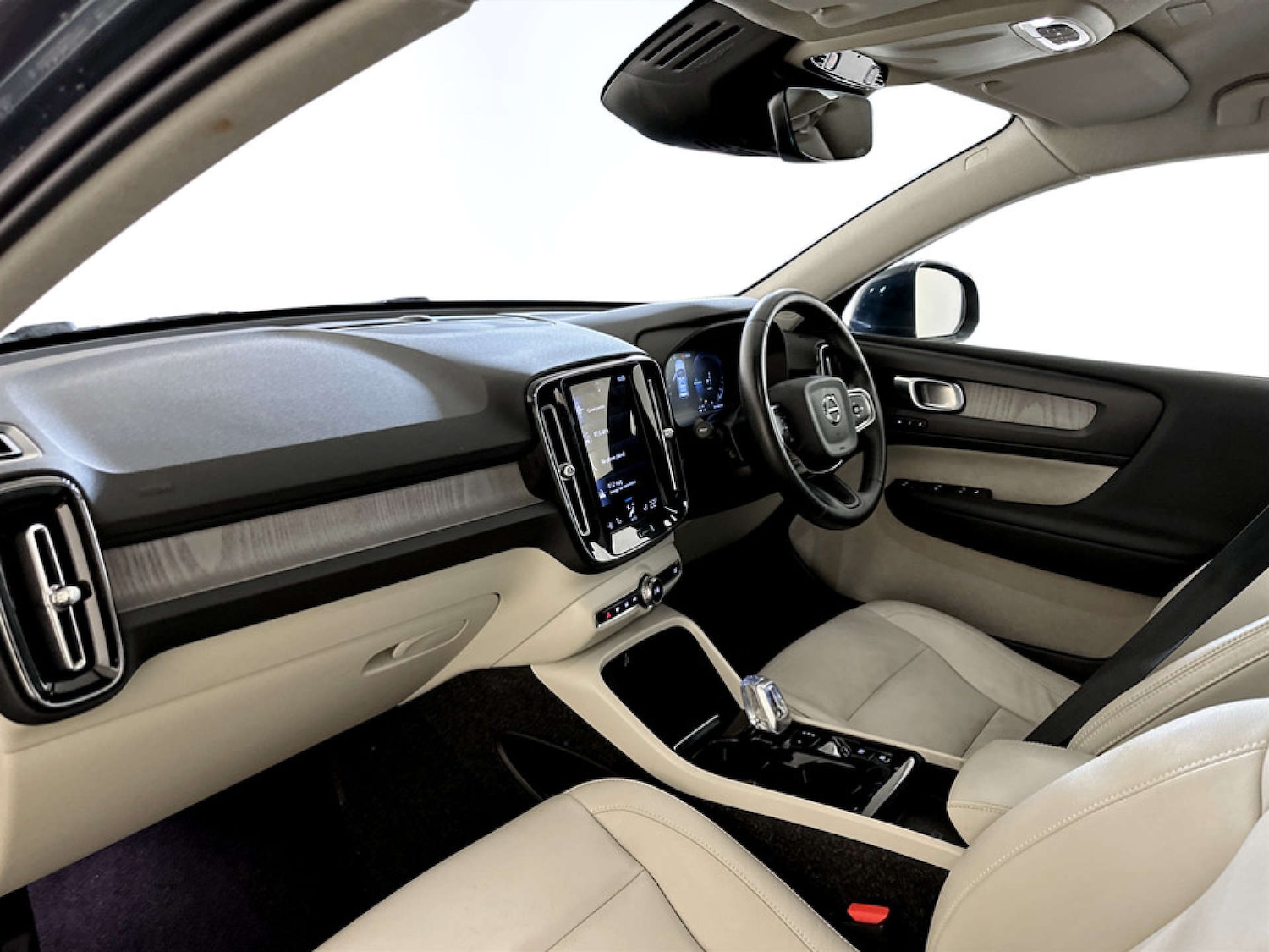 Used Volvo XC40 2021 for sale - 77640538: Photo 12