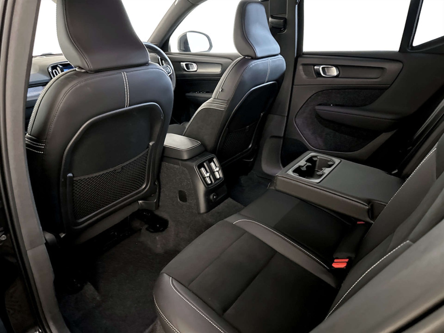 Used Volvo XC40 2022 for sale - 77422819: Photo 13