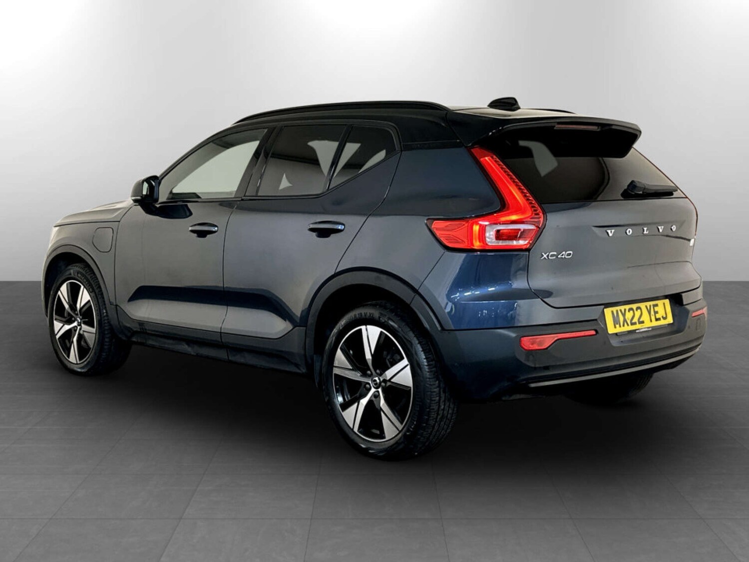 Used Volvo XC40 2022 for sale - 77422819: Photo 7