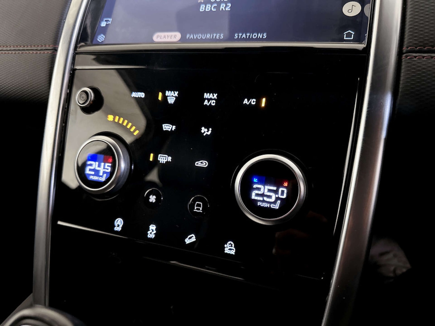 Used Land Rover Discovery Sport 2021 for sale - 77233578: Photo 25