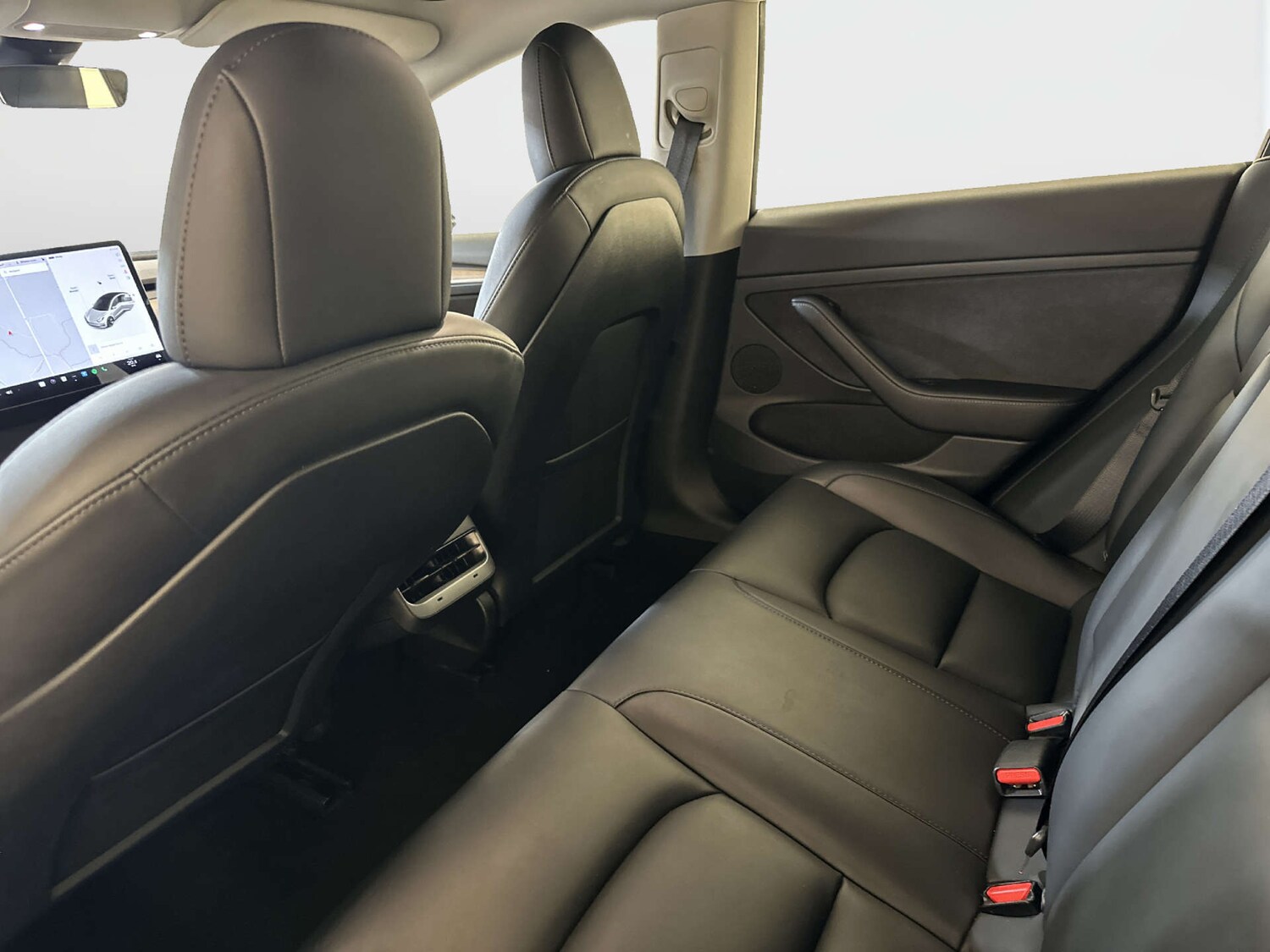 Used Tesla Model 3 2021 for sale - 78152369: Photo 14