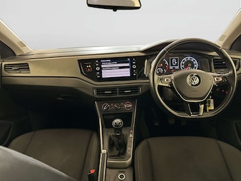 Used Volkswagen Polo 2019 for sale - 77953334: Photo