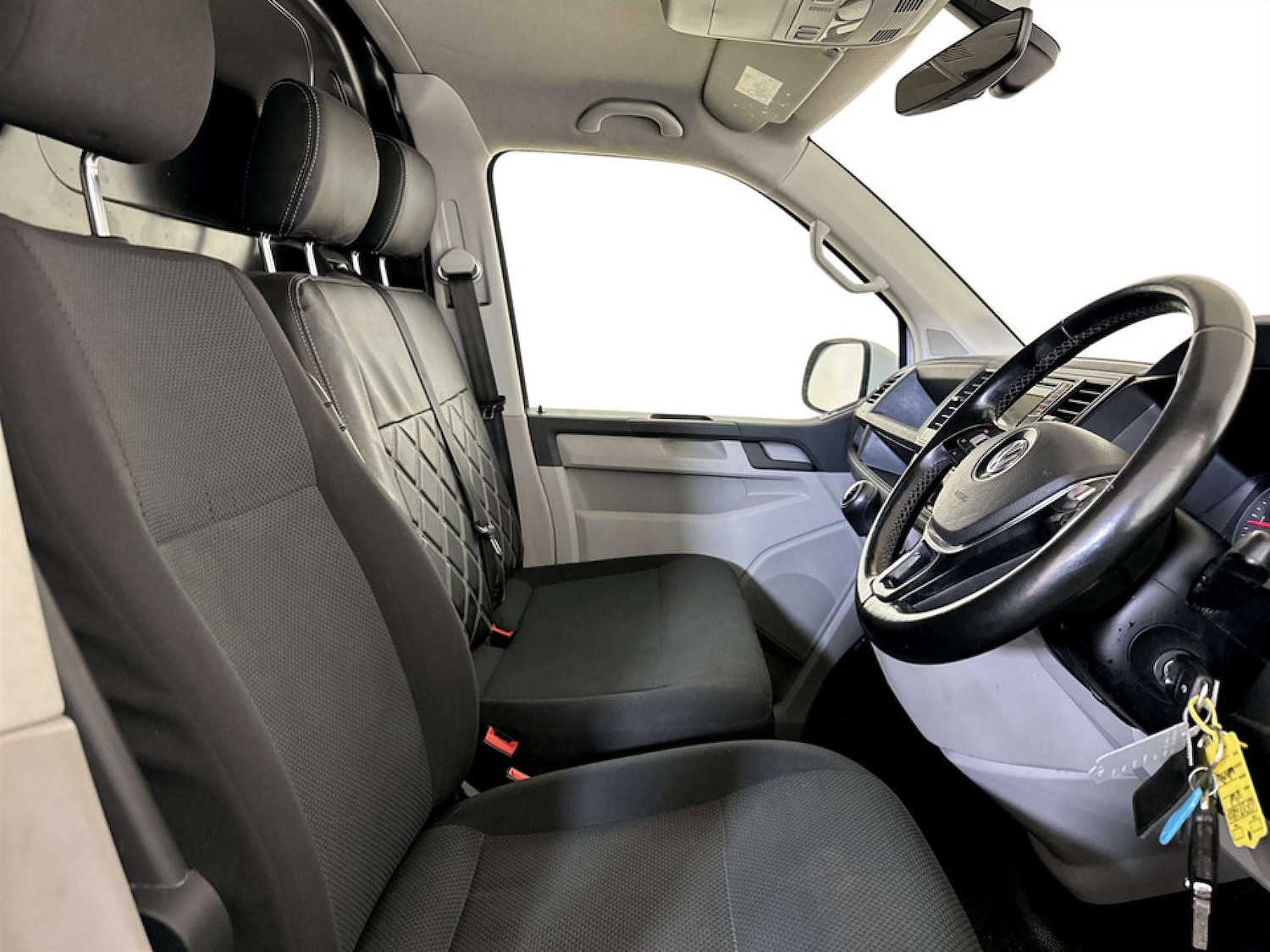 Used Volkswagen Transporter 2017 for sale - 77249286: Photo 13