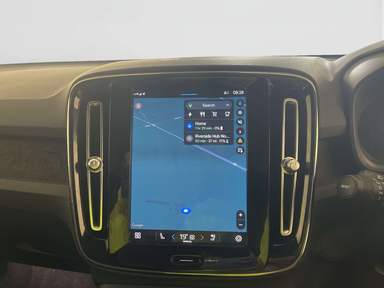 Used Volvo C40 2023 for sale - 77946363: Photo 21