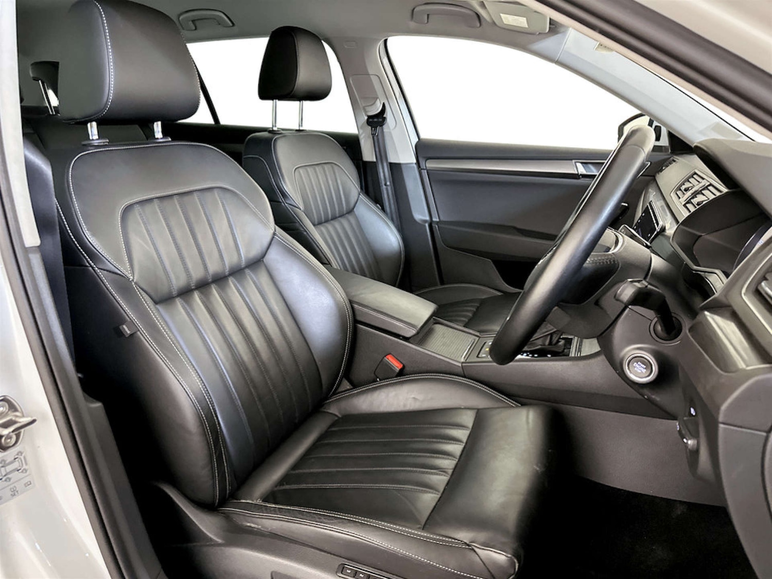 Used Skoda Superb 2020 for sale - 77353602: Photo 13