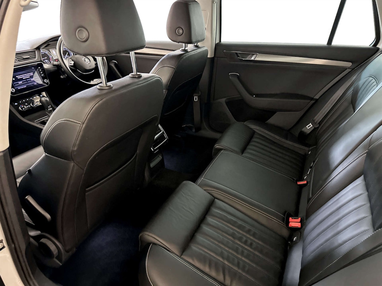 Used Skoda Superb 2020 for sale - 77353602: Photo 14