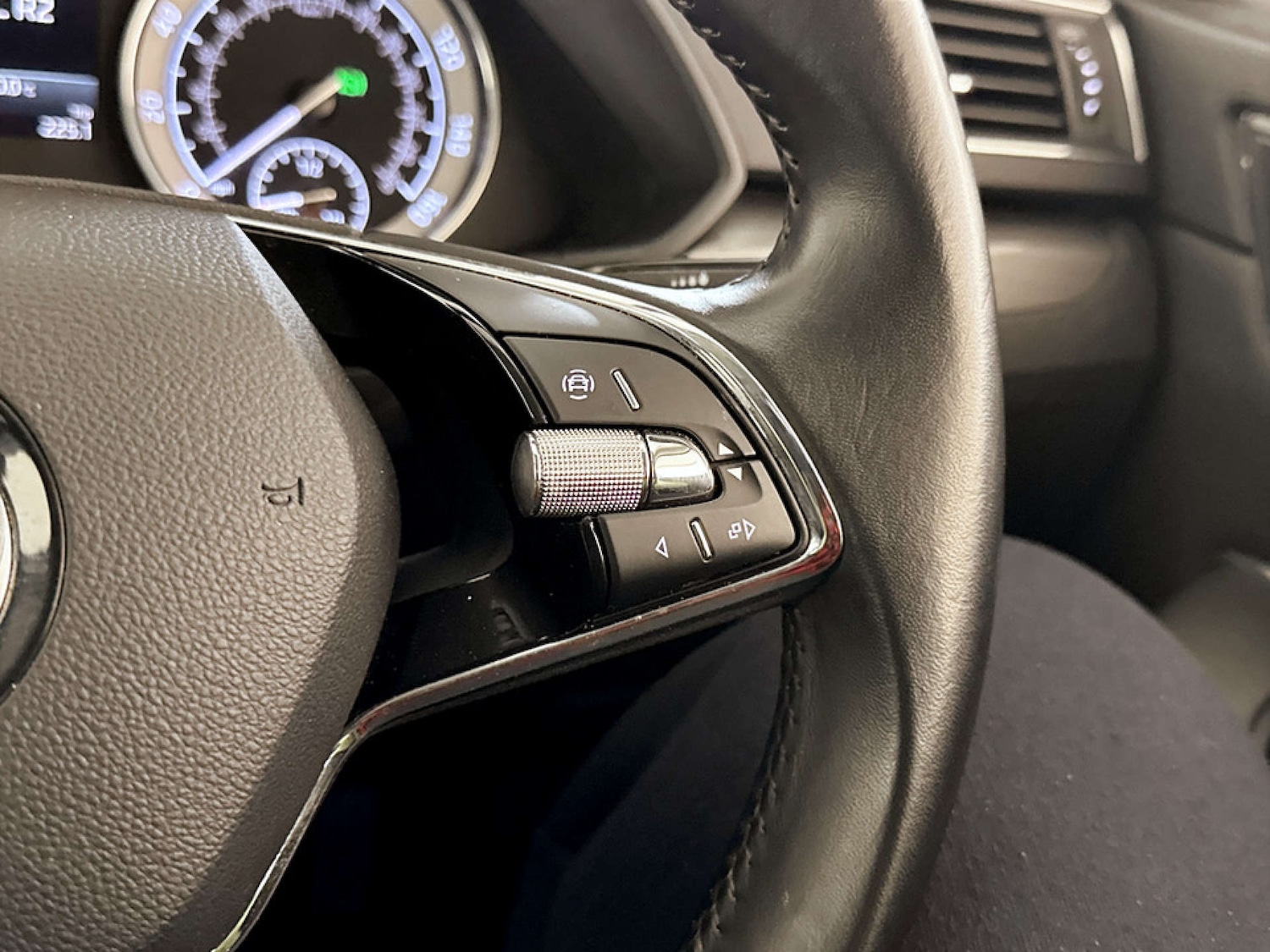 Used Skoda Superb 2020 for sale - 77353602: Photo 20