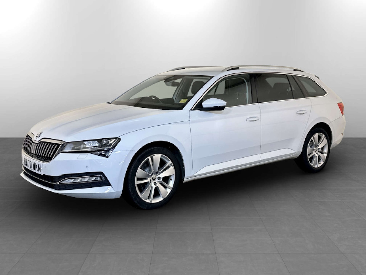 Used Skoda Superb 2020 for sale - 77353602: Photo 6