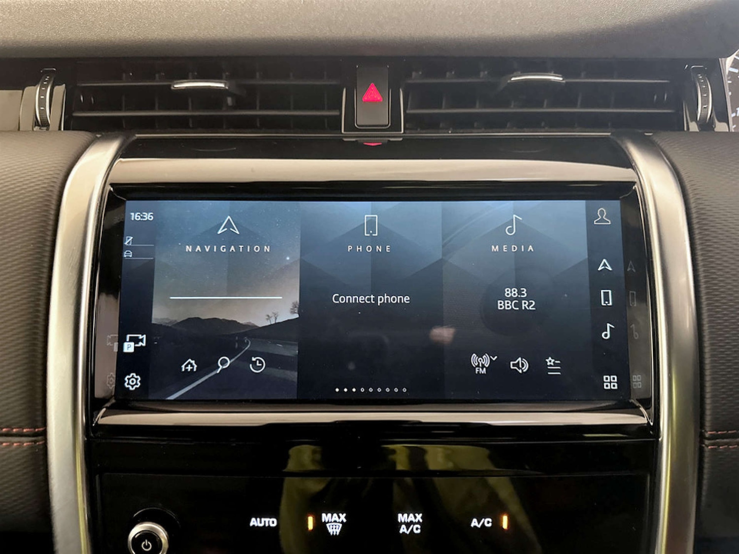 Used Land Rover Discovery Sport 2021 for sale - 77409007: Photo 21