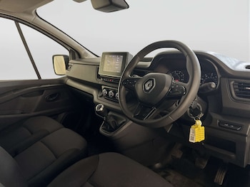 Used Renault Trafic 2023 for sale - 78702887: Photo