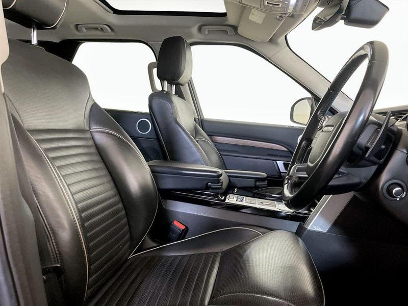 Used Land Rover Discovery 2017 for sale - 76545301: Photo 13