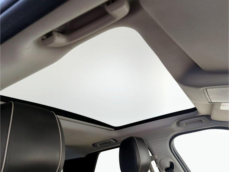 Used Land Rover Discovery 2017 for sale - 76545301: Photo 14