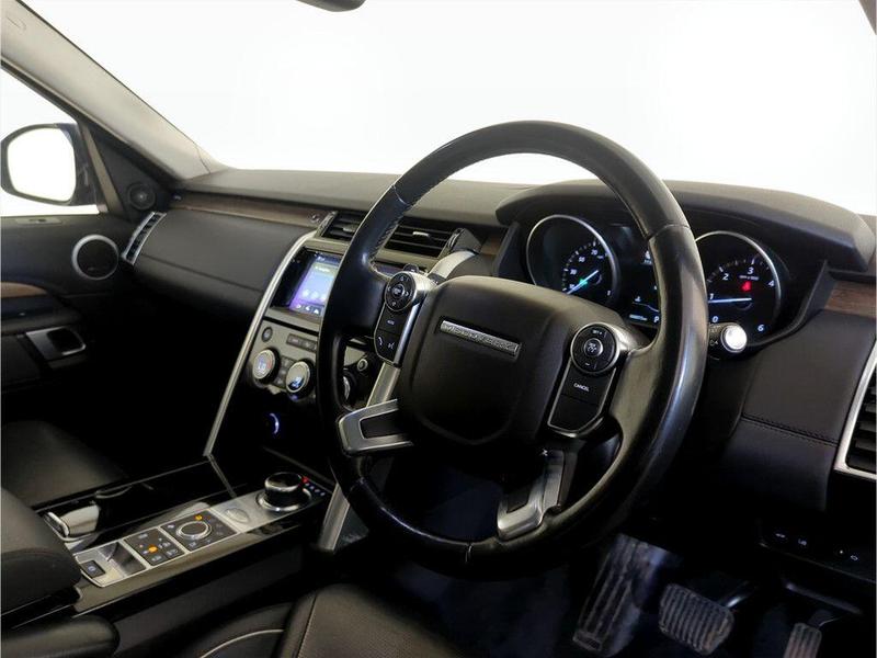 Used Land Rover Discovery 2017 for sale - 76545301: Photo 17