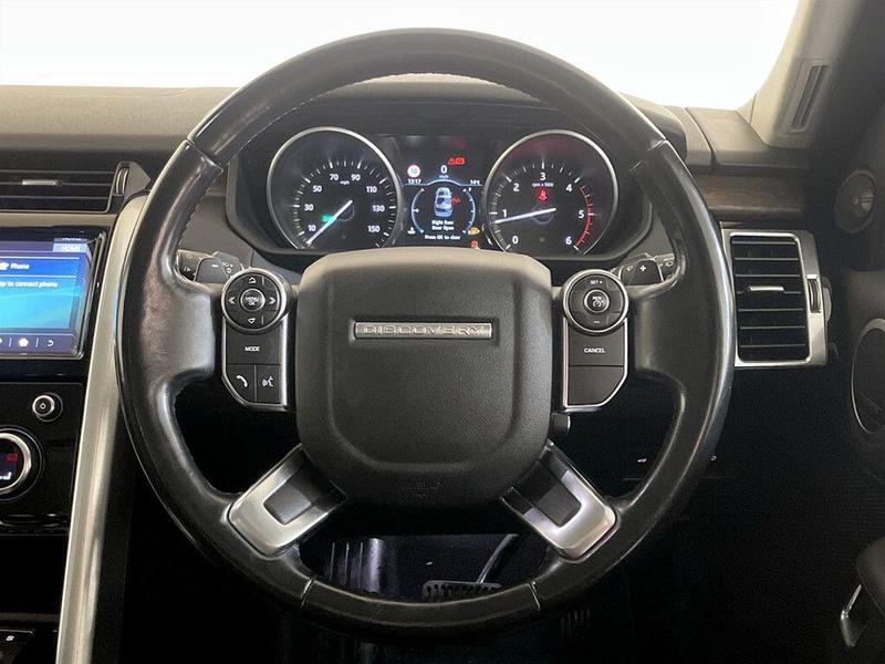 Used Land Rover Discovery 2017 for sale - 76545301: Photo 18
