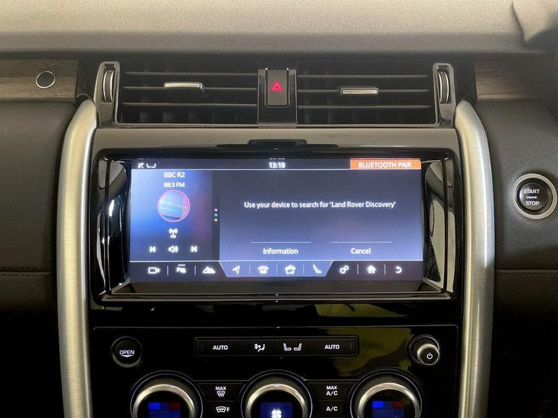 Used Land Rover Discovery 2017 for sale - 76545301: Photo 26