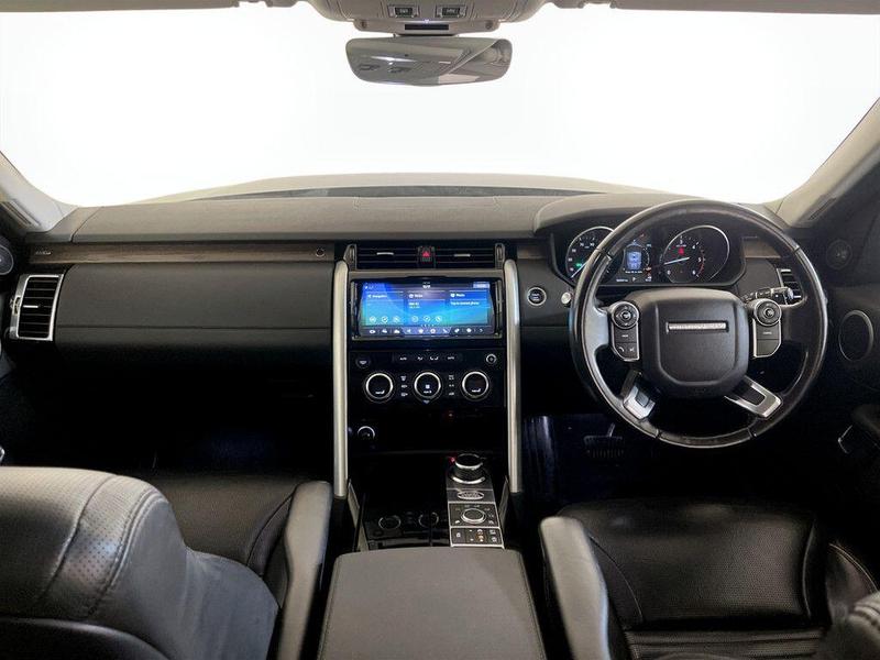 Used Land Rover Discovery 2017 for sale - 76545301: Photo 3