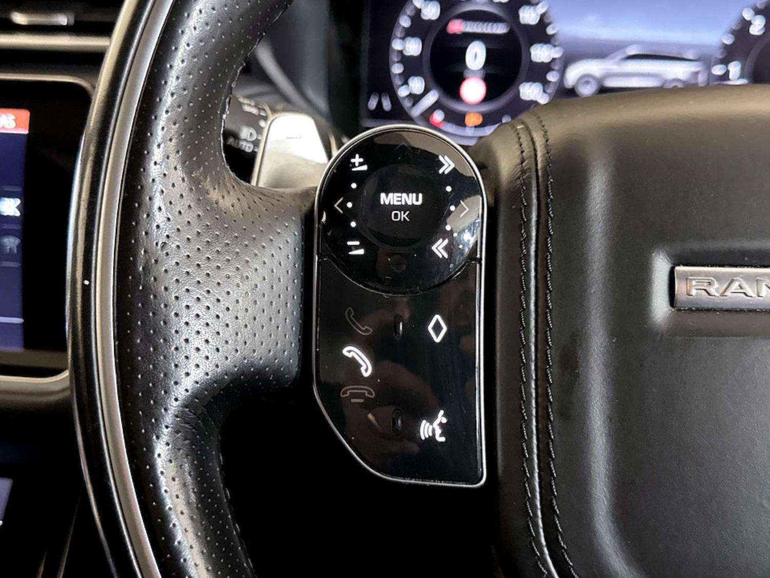 Used Land Rover Range Rover Velar 2020 for sale - 77245599: Photo 17