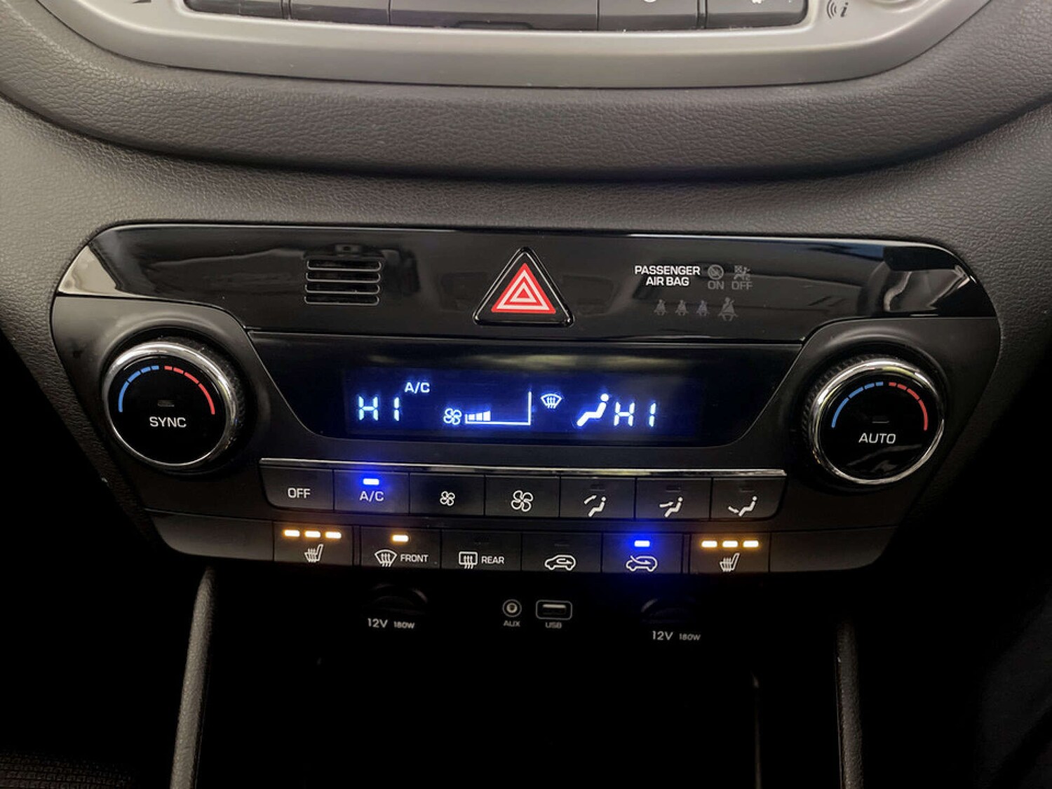 Used Hyundai TUCSON 2017 for sale - 77595700: Photo 24