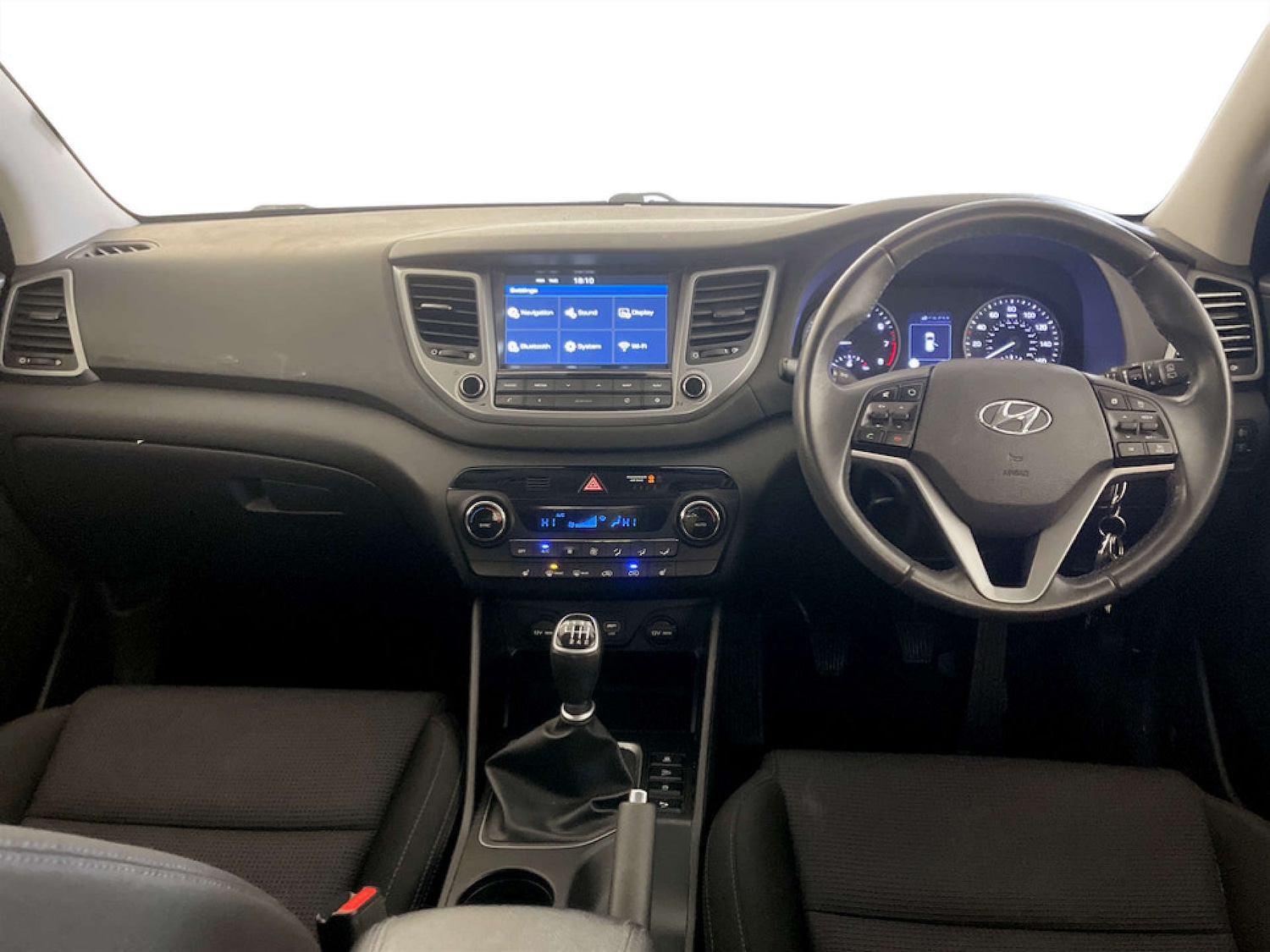 Used Hyundai TUCSON 2017 for sale - 77595700: Photo 3