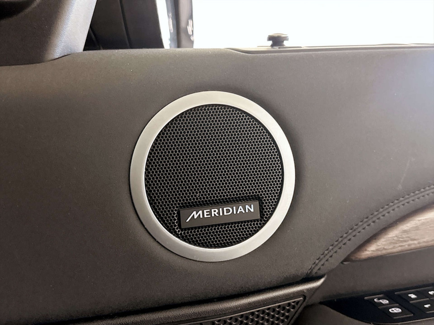 Used Land Rover Discovery 2018 for sale - 77184938: Photo 21