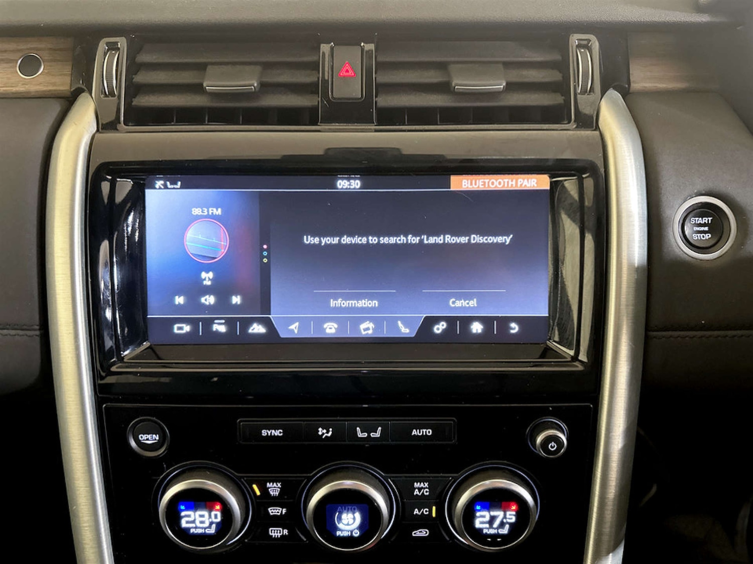 Used Land Rover Discovery 2018 for sale - 77184938: Photo 24