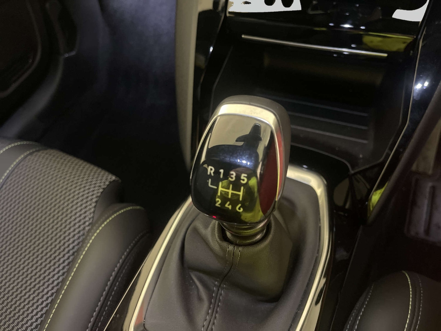 Used Peugeot 208 2024 for sale - 78068244: Photo 24