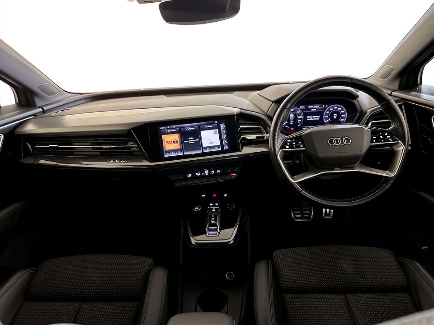 Used Audi Q4 e-tron 2021 for sale - 77409800: Photo 4