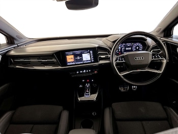 Used Audi Q4 e-tron 2021 for sale - 77409800: Photo