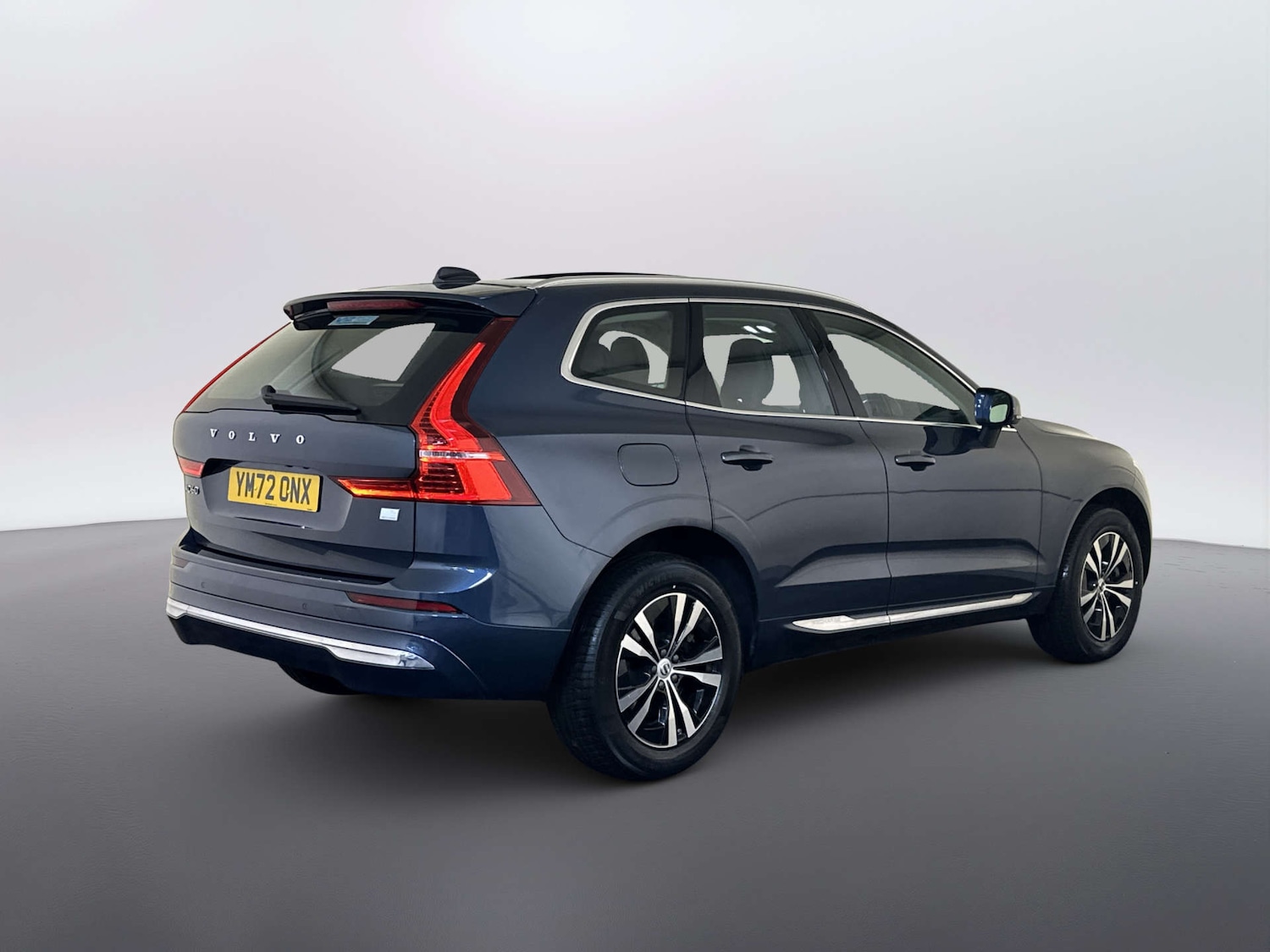 Used Volvo XC60 2023 for sale - 77880483: Photo 10