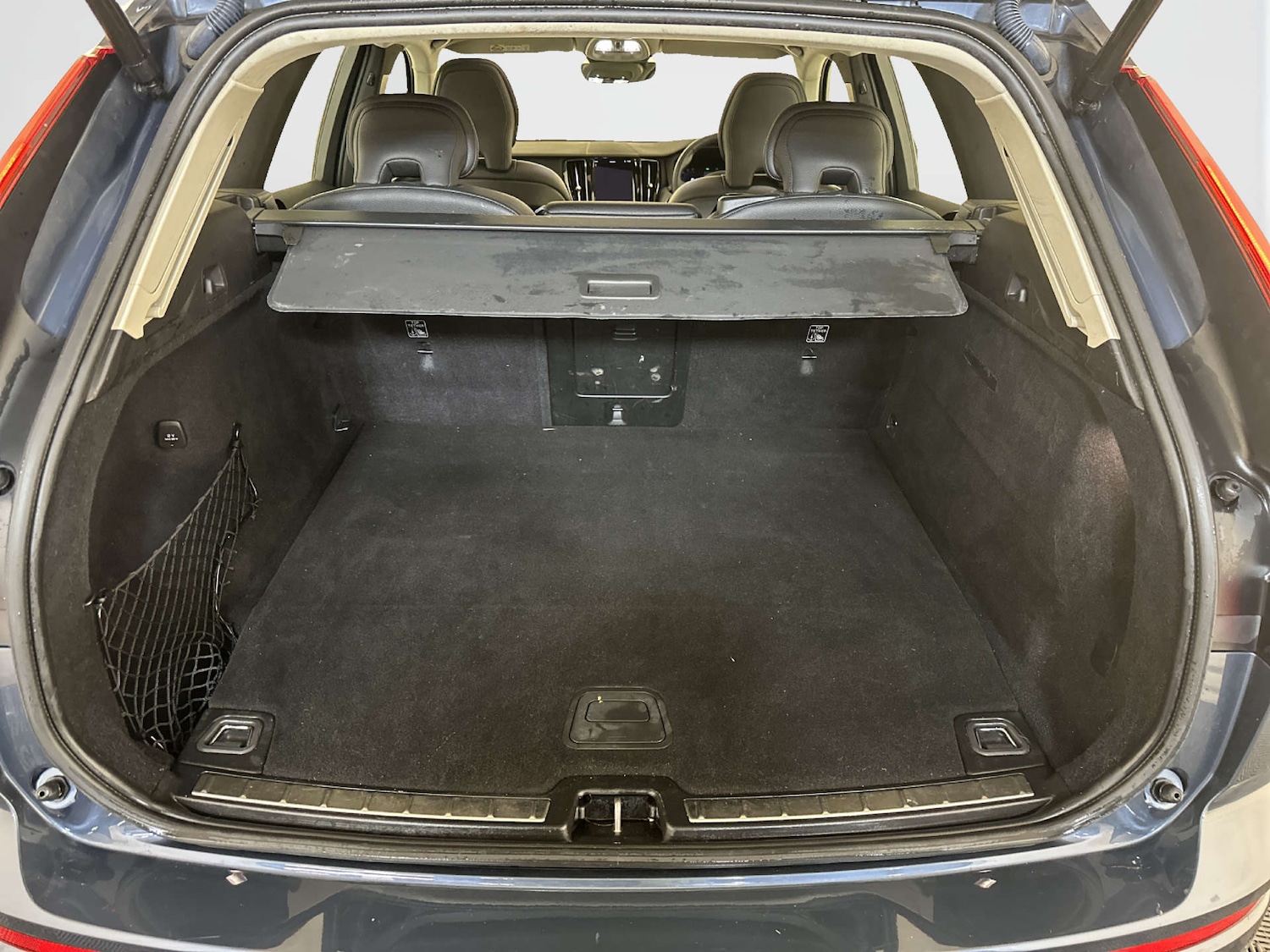 Used Volvo XC60 2023 for sale - 77880483: Photo 16