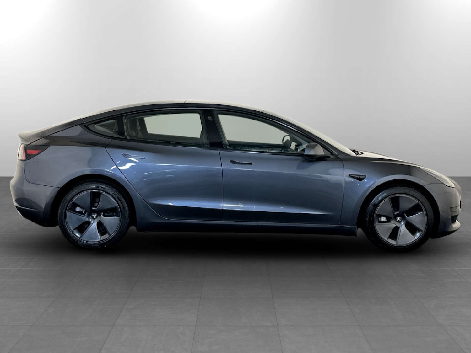 Used Tesla Model 3 2021 for sale - 77185152: Photo 11