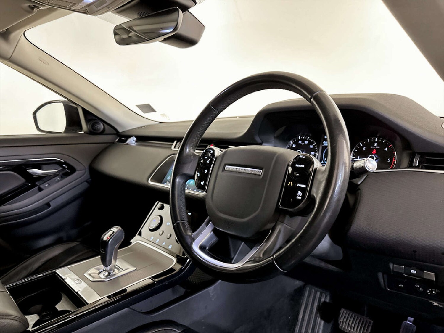 Used Land Rover Range Rover Evoque 2019 for sale - 77688269: Photo 15