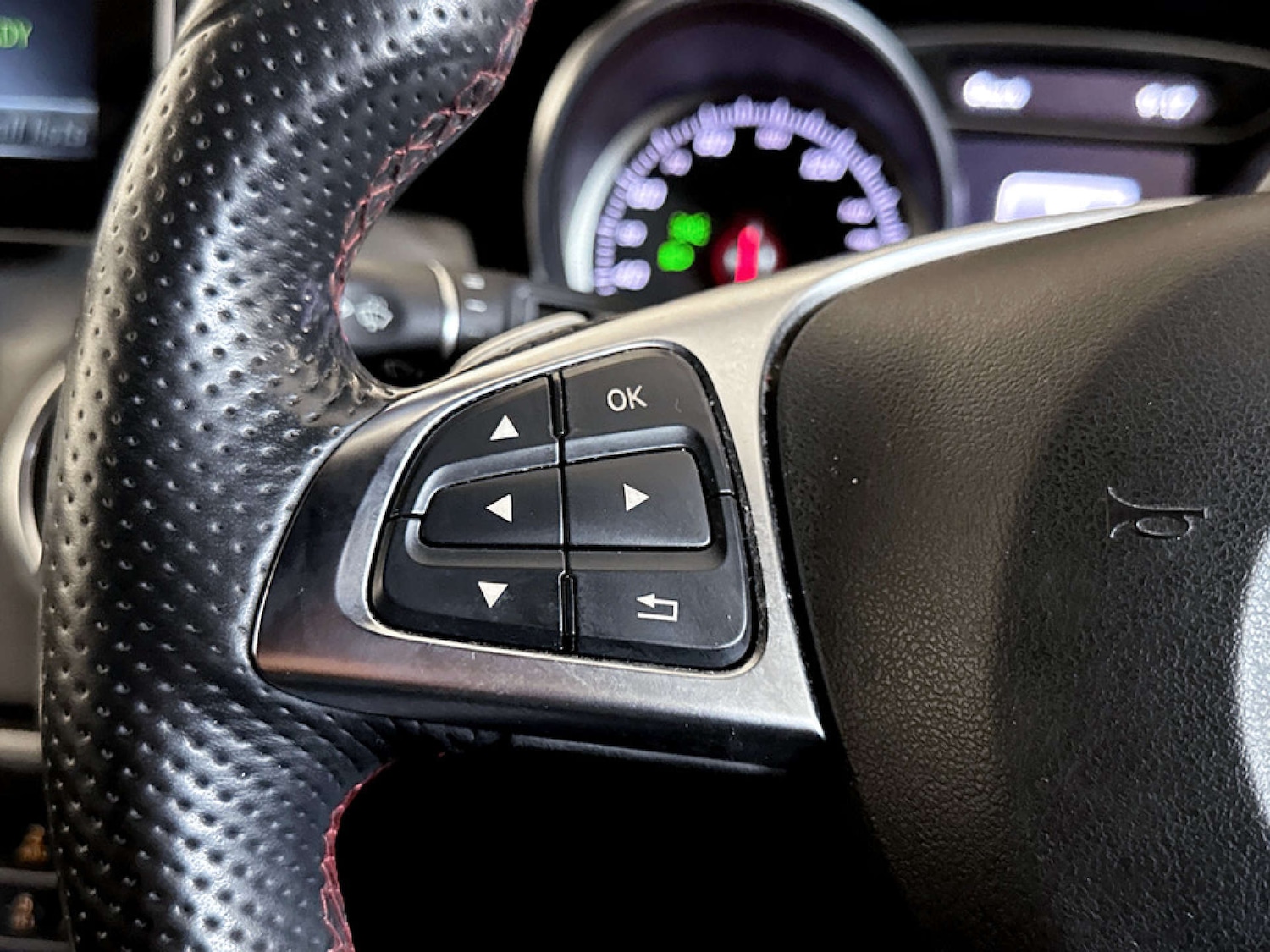 Used Mercedes-Benz GLA 2018 for sale - 77417608: Photo 17