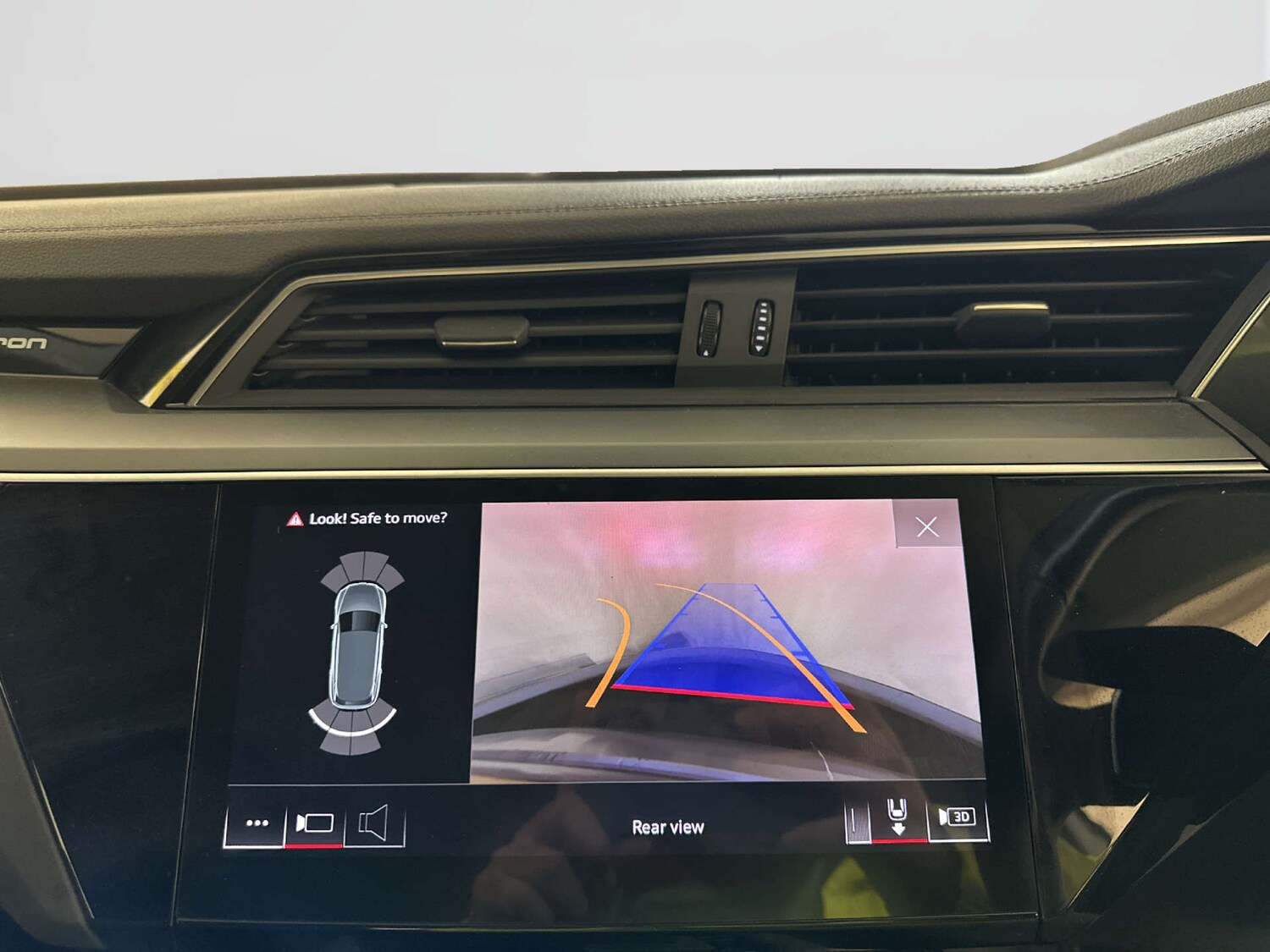 Used Audi e-tron 2021 for sale - 78016442: Photo 20