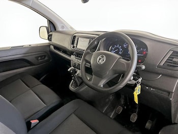 Used Vauxhall Vivaro 2023 for sale - 75711988: Photo