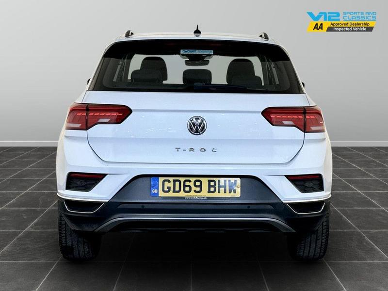 Used Volkswagen T-Roc 2019 for sale - 76038082: Photo 10