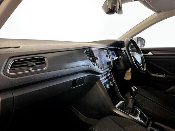 Used Volkswagen T-Roc 2019 for sale - 76038082: Photo 12