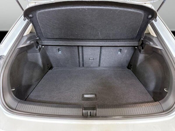 Used Volkswagen T-Roc 2019 for sale - 76038082: Photo 15