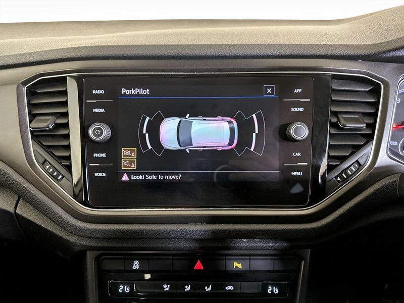 Used Volkswagen T-Roc 2019 for sale - 76038082: Photo 21