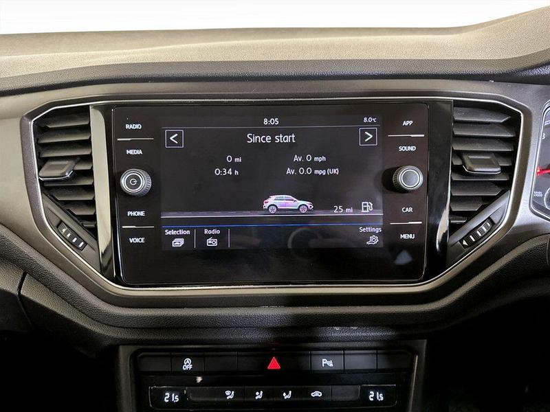Used Volkswagen T-Roc 2019 for sale - 76038082: Photo 24