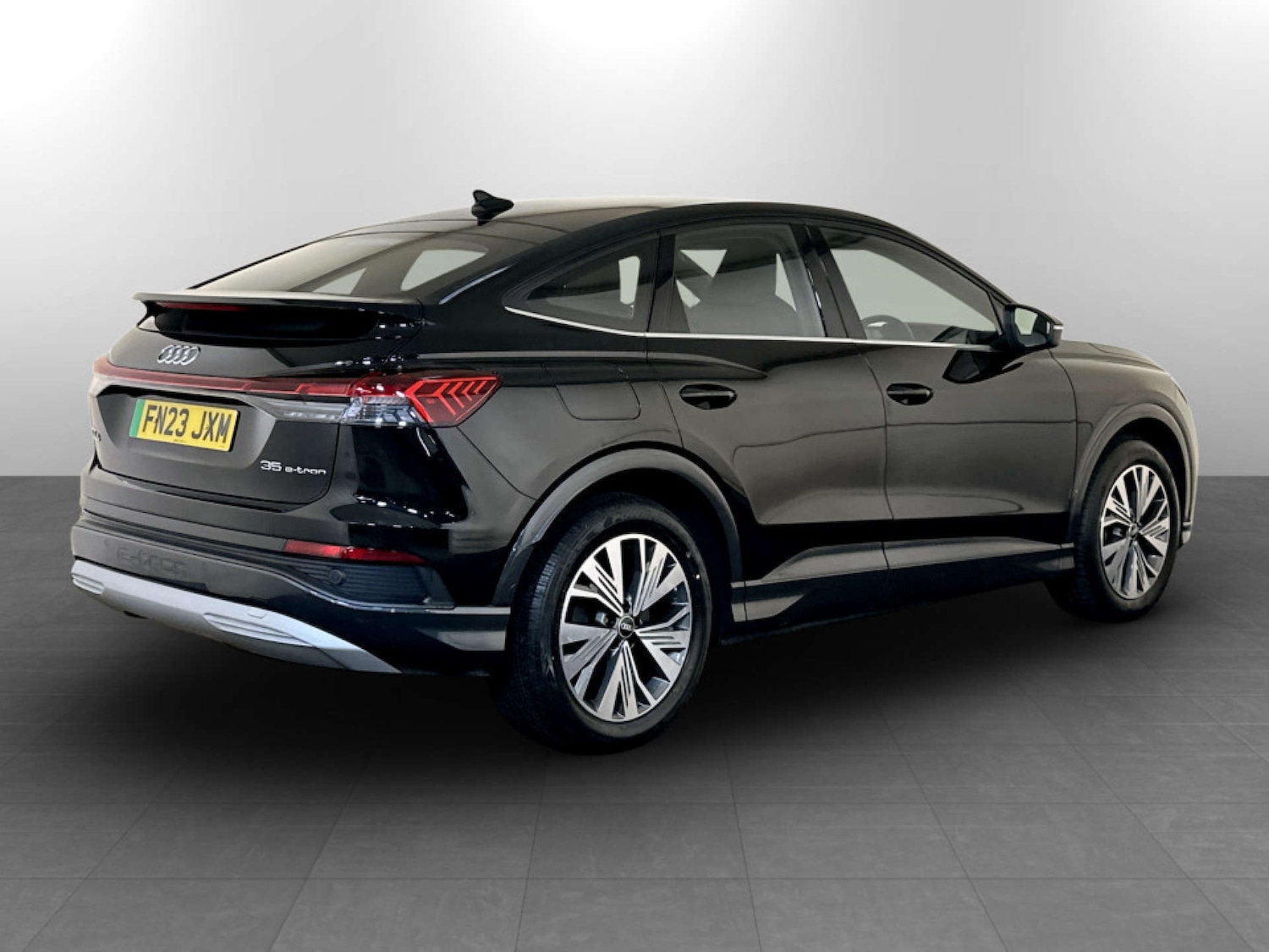 Used Audi Q4 e-tron 2023 for sale - 77329446: Photo 6