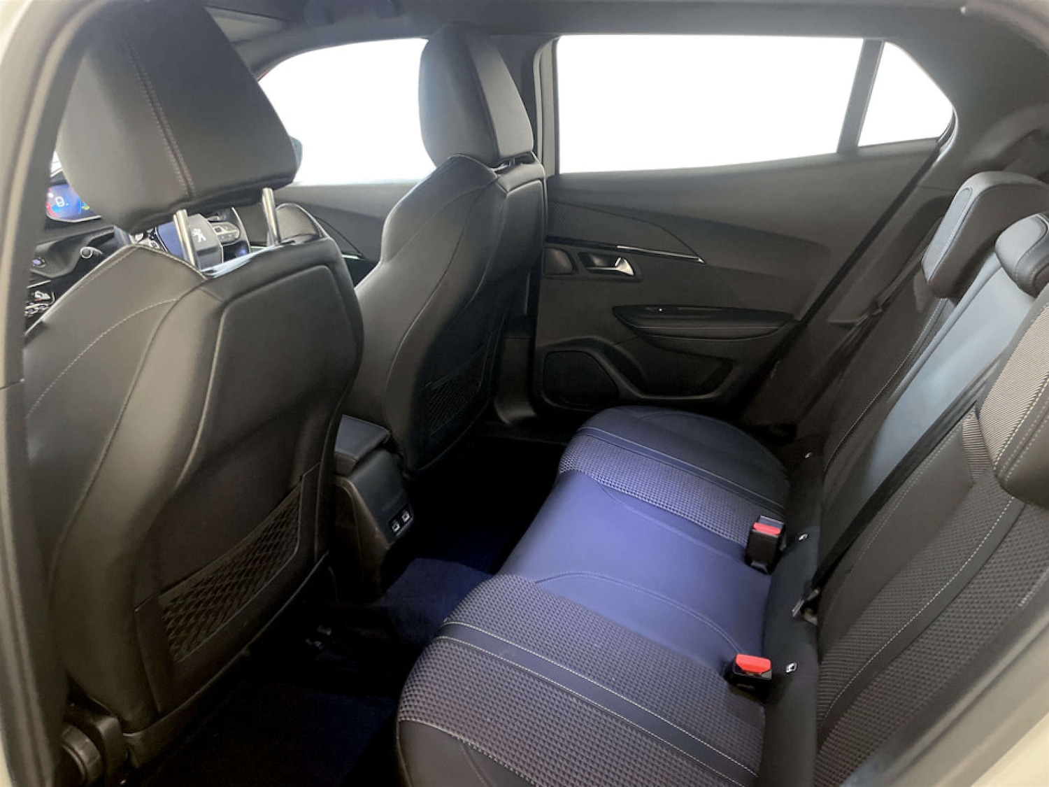 Used Peugeot 2008 2021 for sale - 77328599: Photo 14