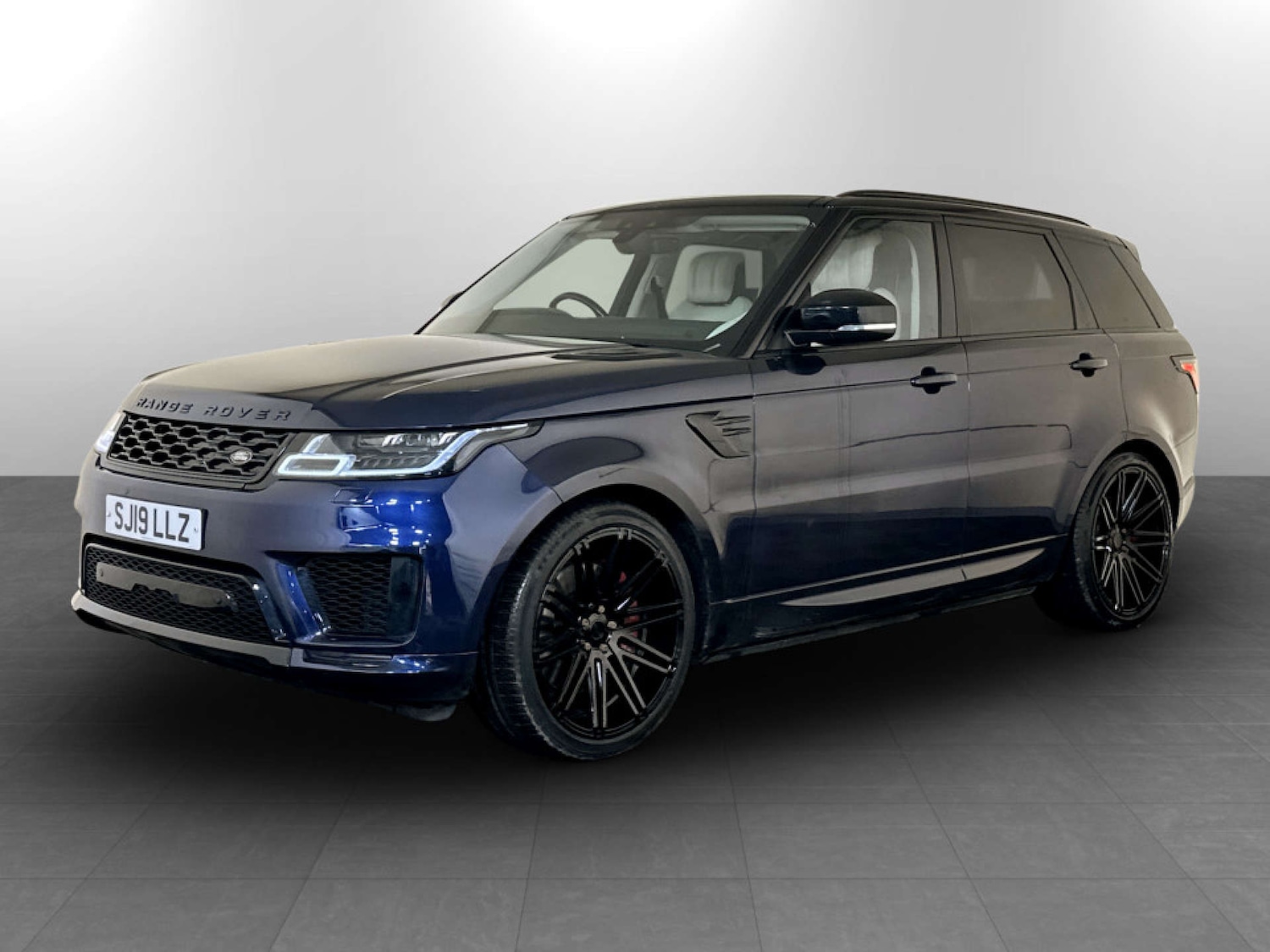 Used Land Rover Range Rover Sport 2019 for sale - 77531835: Photo 6
