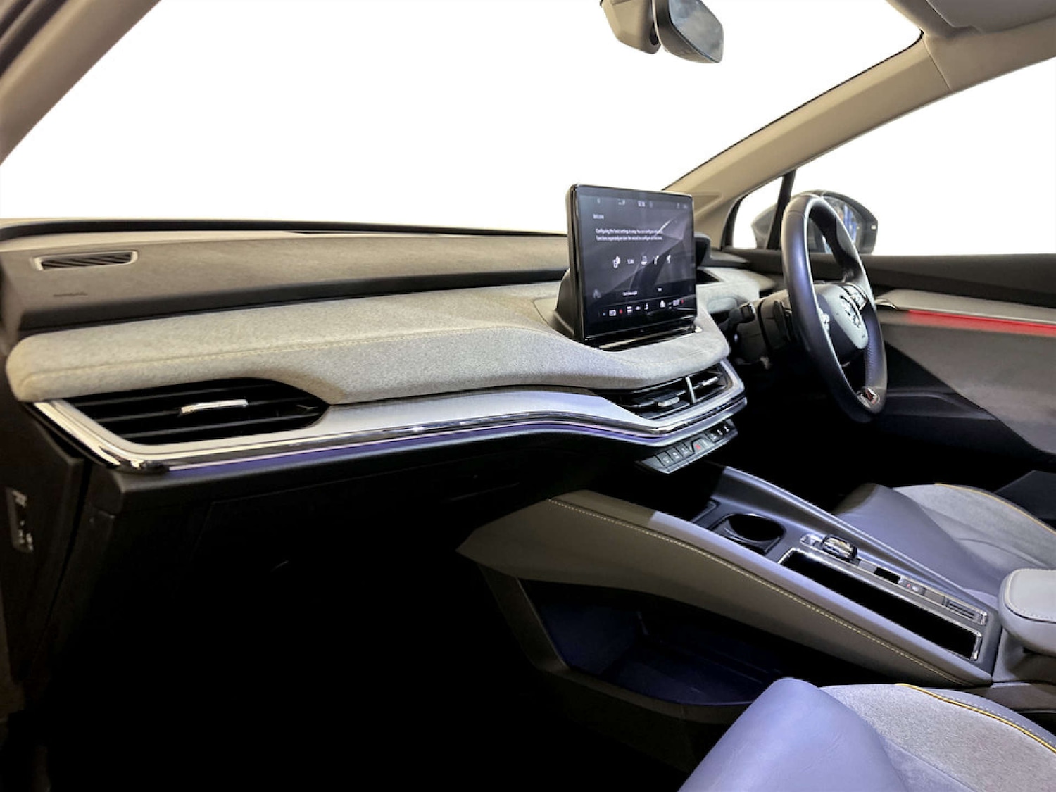 Used Skoda Enyaq 2023 for sale - 77618860: Photo 12