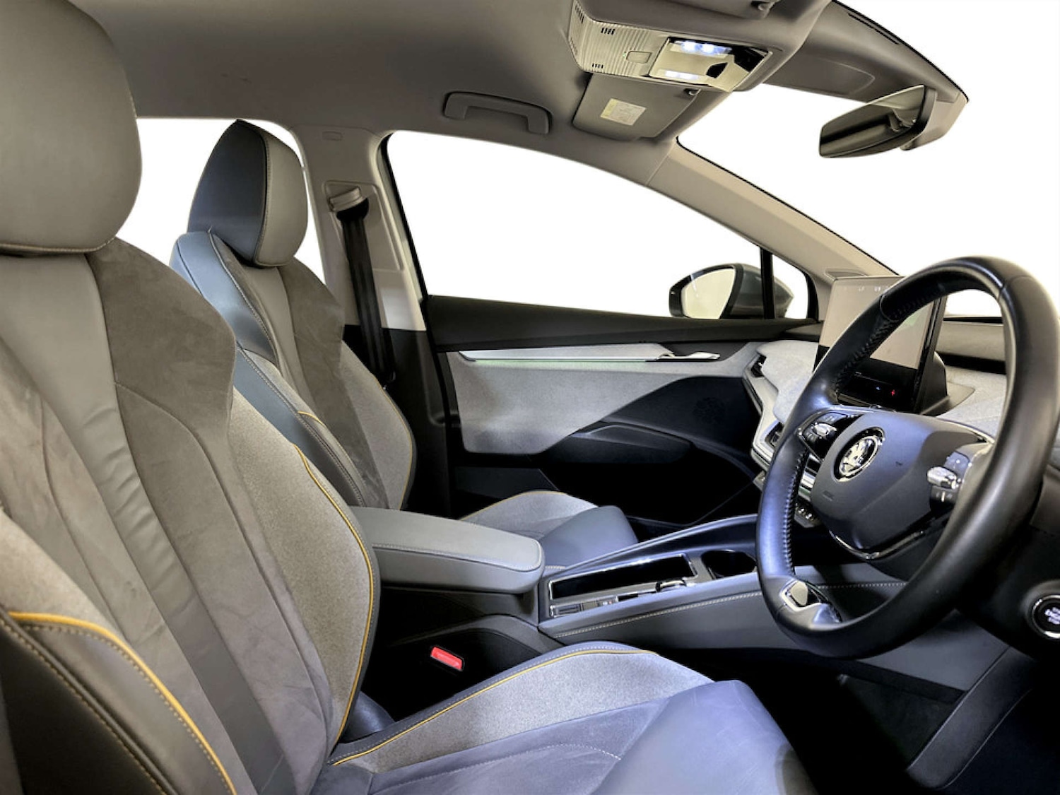 Used Skoda Enyaq 2023 for sale - 77618860: Photo 13