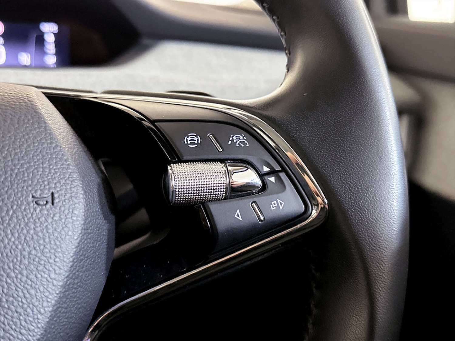 Used Skoda Enyaq 2023 for sale - 77618860: Photo 19