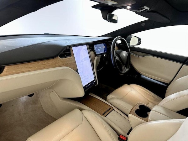 Used Tesla Model S 2019 for sale - 76209274: Photo 12