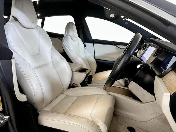 Used Tesla Model S 2019 for sale - 76209274: Photo 13